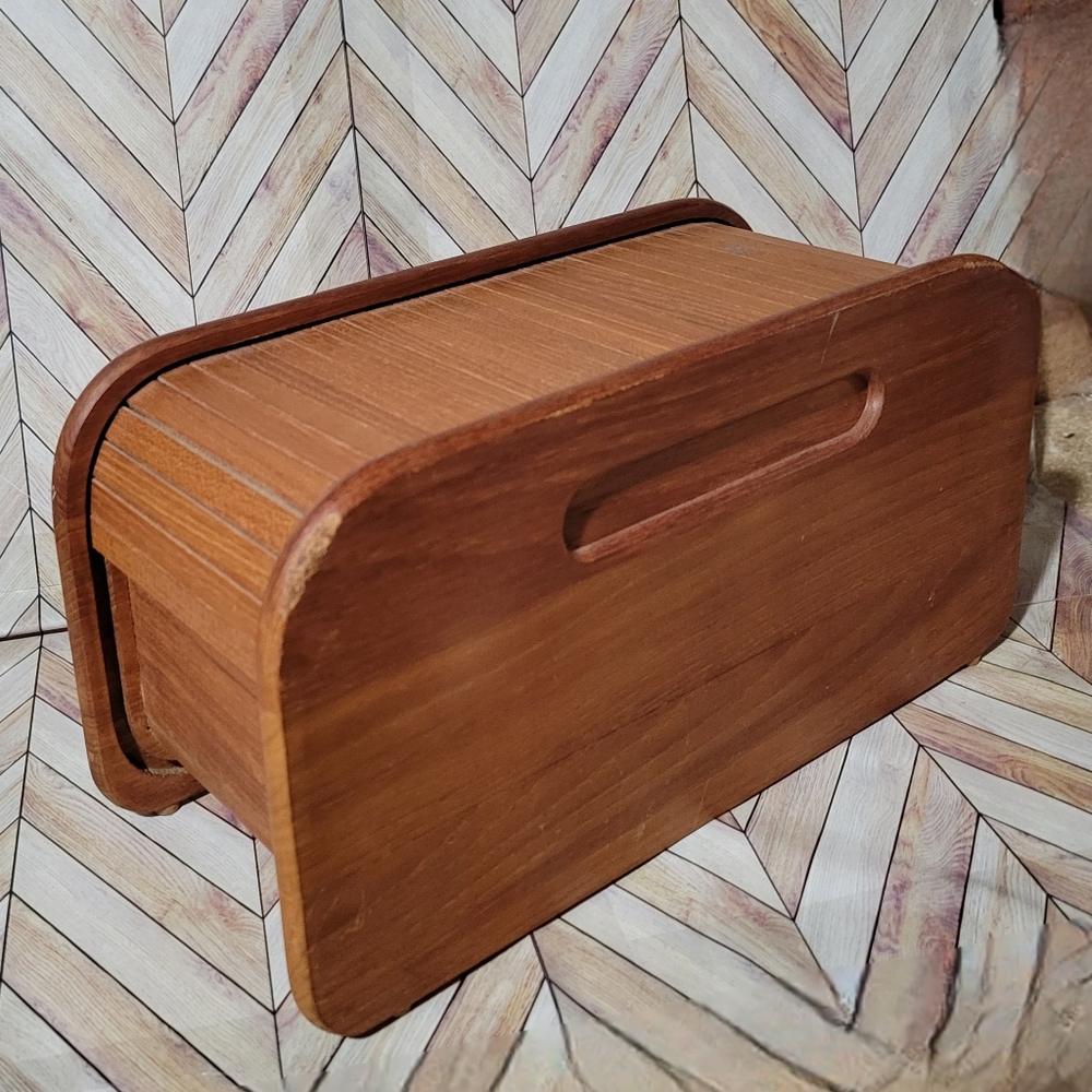EIN Roll Top Storage Box / Organizer Teak Storage Box, MCM, Mid Century Modern - Picture 2 of 6